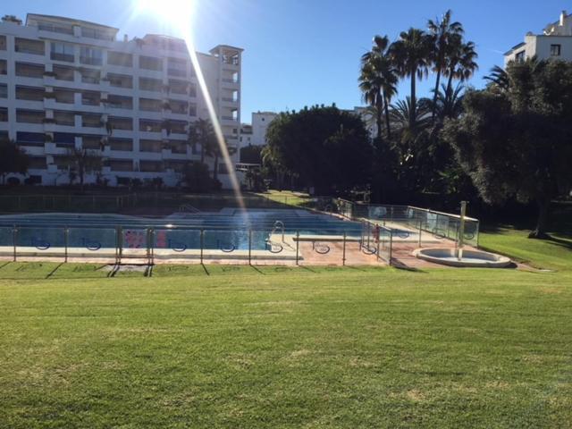 Appartement Large And Elegant In Puerto Banus With Pools And Paddle à Marbellac Extérieur photo